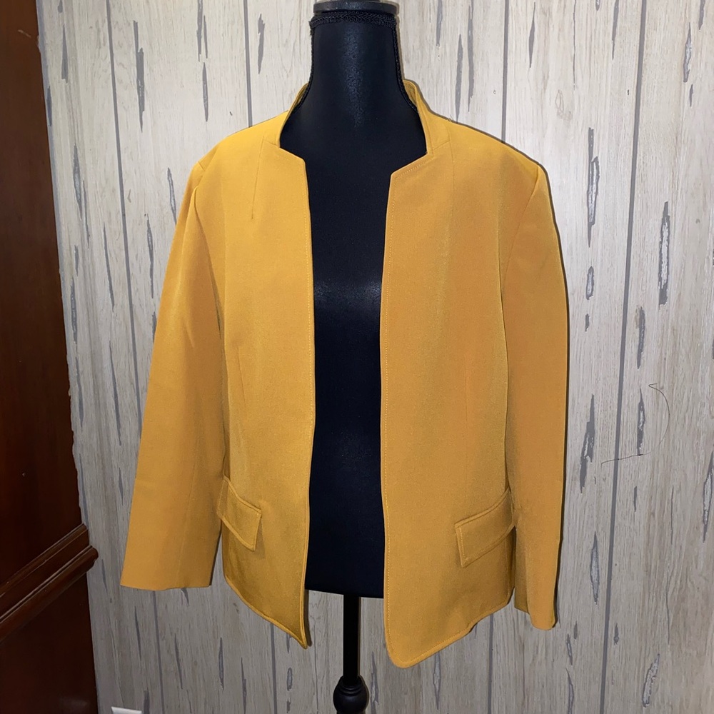 Black Label By Evan-Picone Women’s Size 14 Blazer Jacket